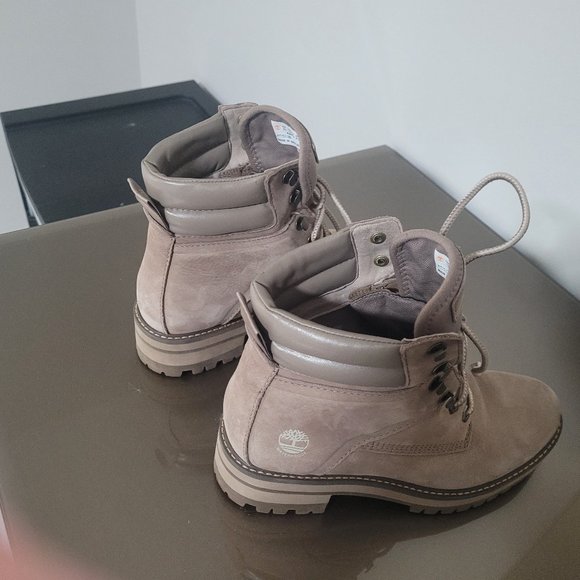 Timberland Shoes - TIMBERLAND WOMAN COMBAT BOOTS SIZE 7.5